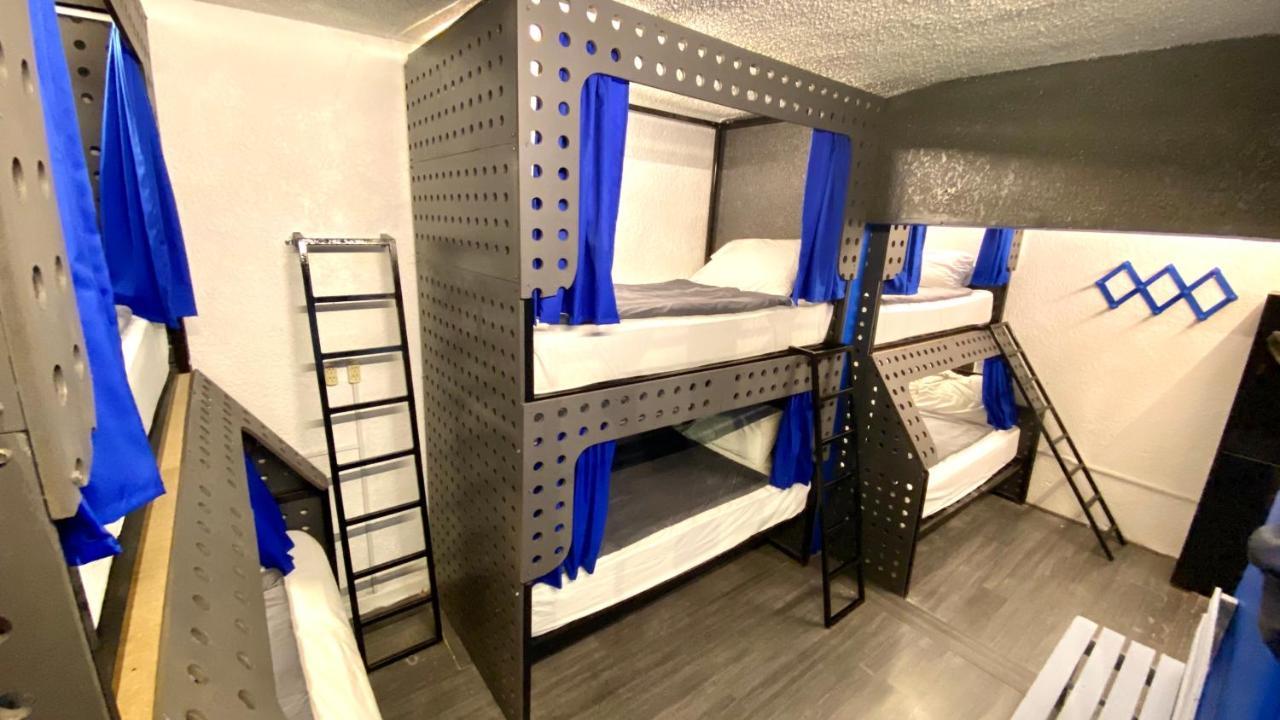 Roomies Hostel Roma Meksyk Zewnętrze zdjęcie