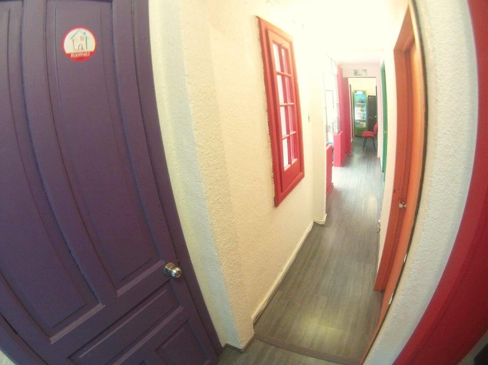 Roomies Hostel Roma Meksyk Zewnętrze zdjęcie