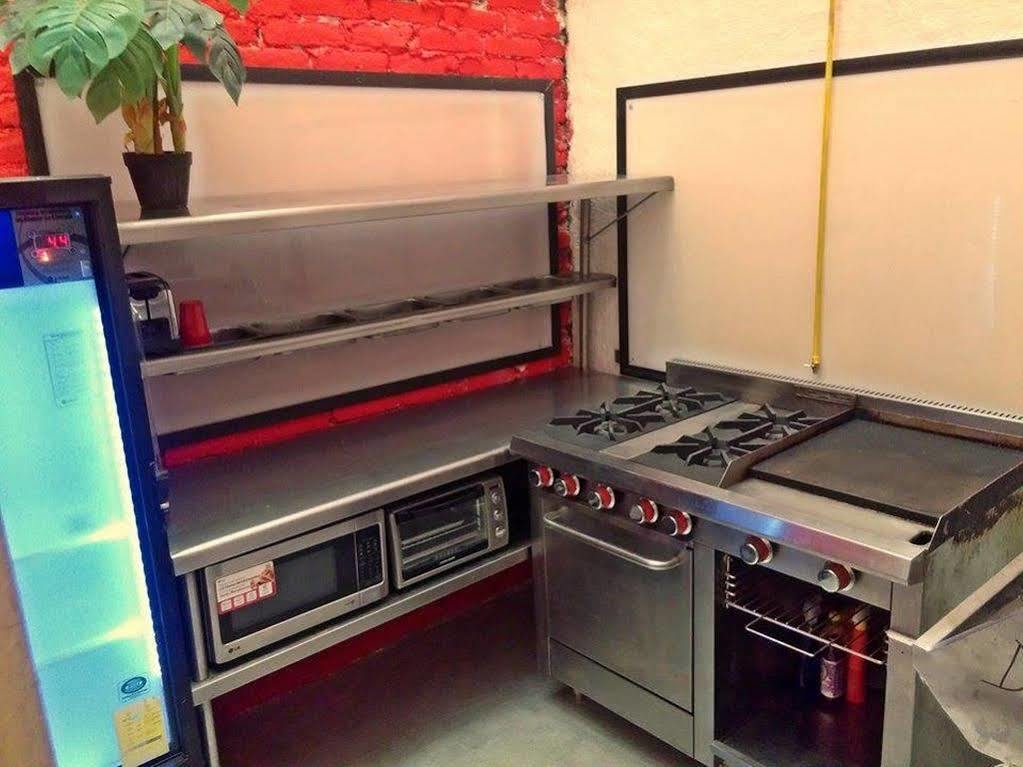 Roomies Hostel Roma Meksyk Zewnętrze zdjęcie
